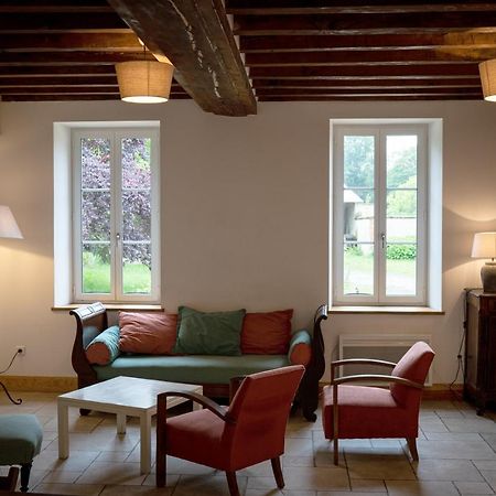 gîte du château La Bussière Extérieur photo